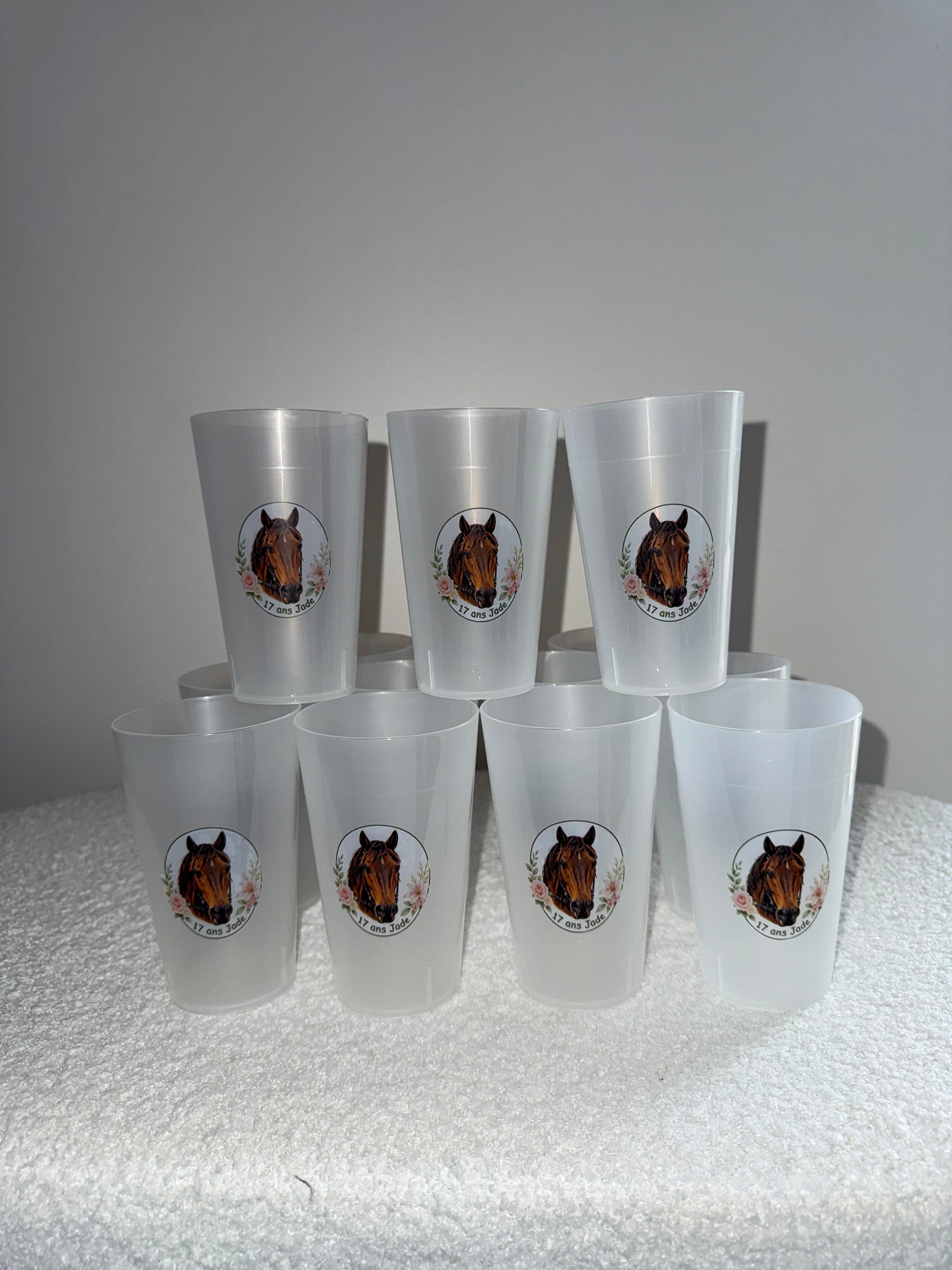 Custom Cups 🥤